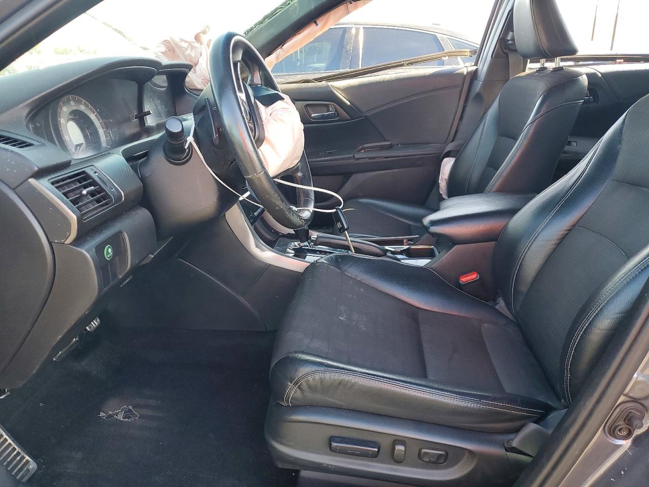 2017 HONDA ACCORD