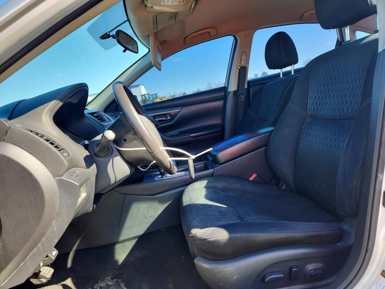 2017 NISS ALTIMA