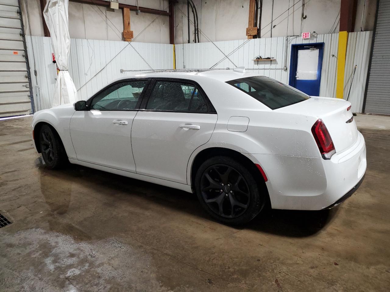 2023 CHRYSLER 300