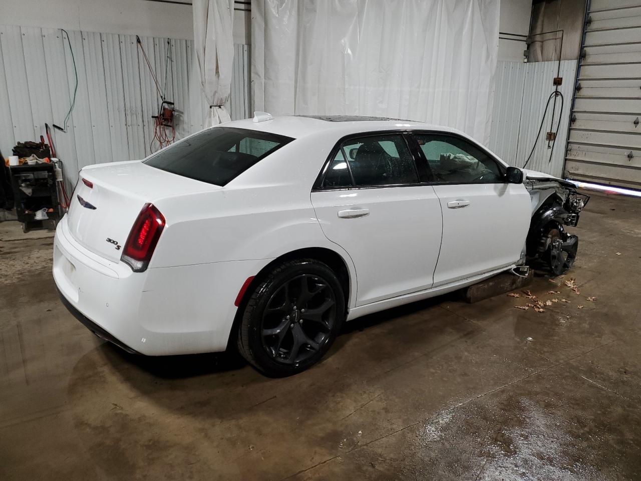 2023 CHRYSLER 300