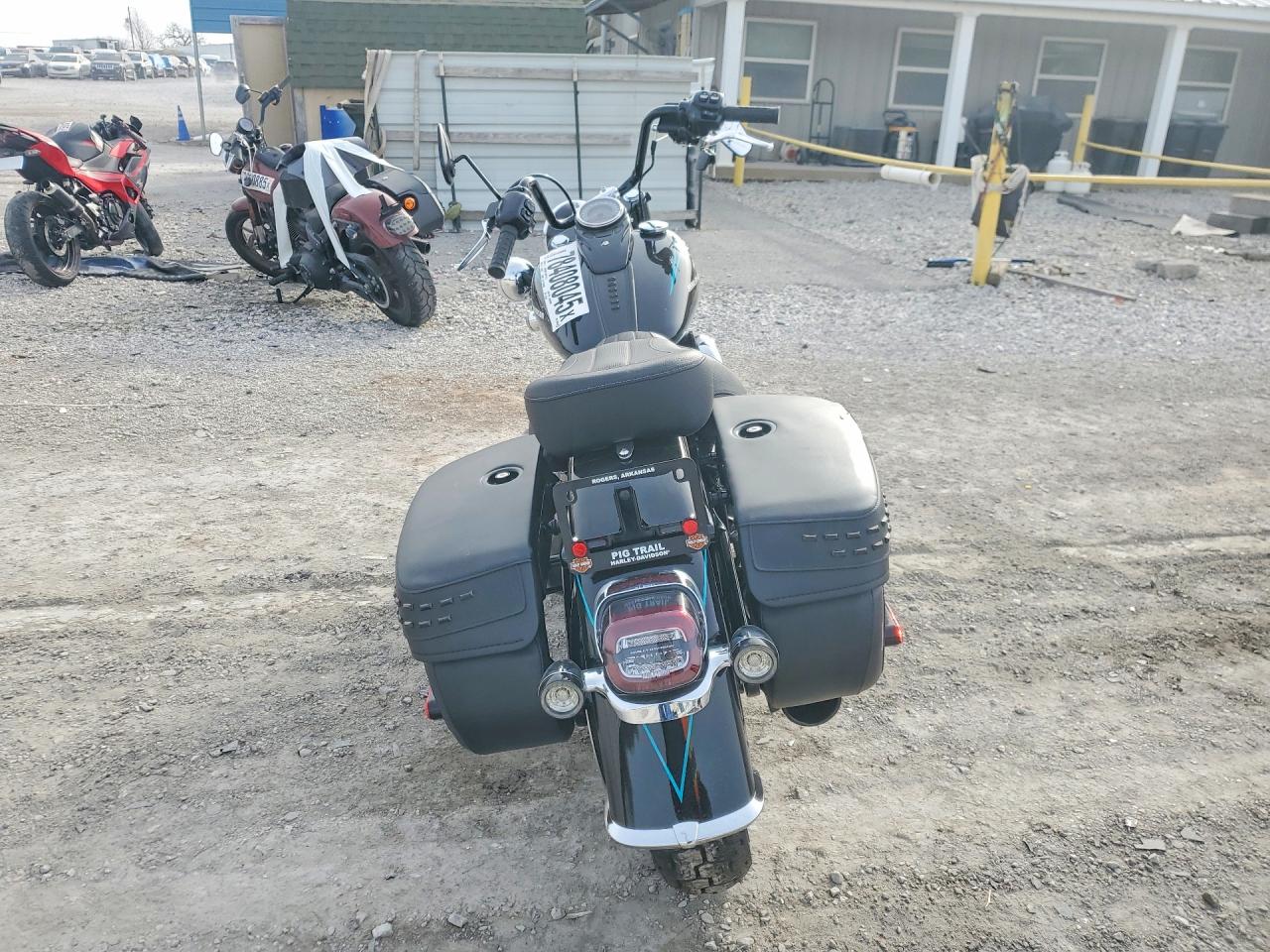 2025 HARLEY-DAVIDSON FL