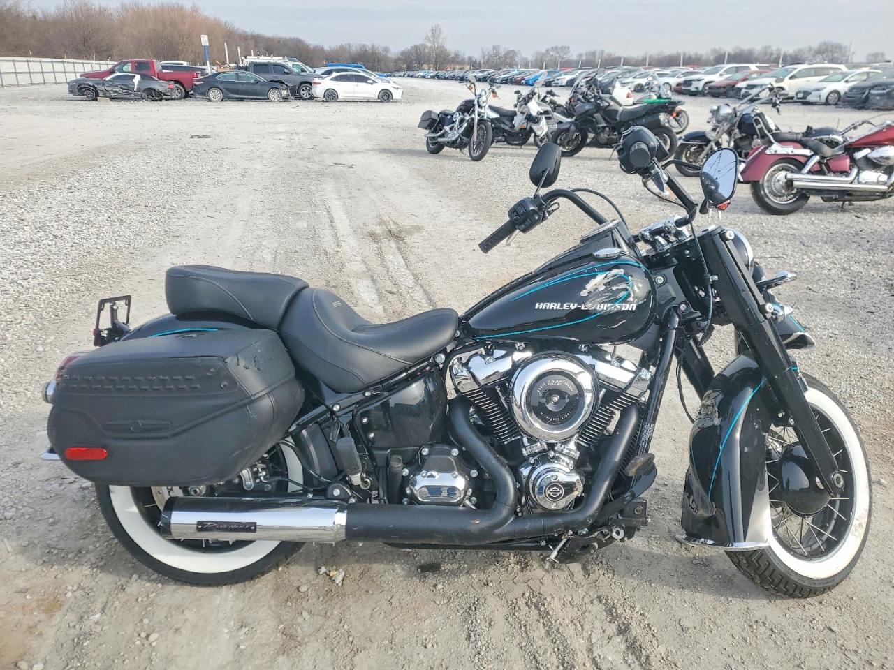 2025 HARLEY-DAVIDSON FL