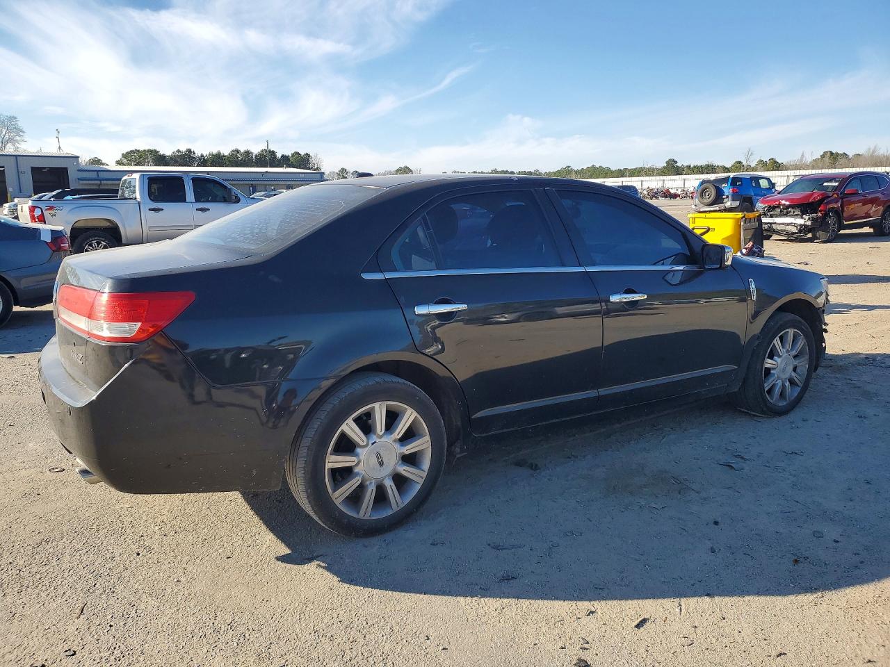 2012 LINCOLN MKZ