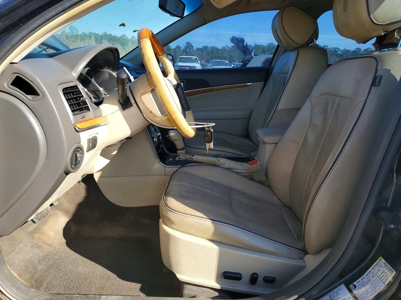 2012 LINCOLN MKZ