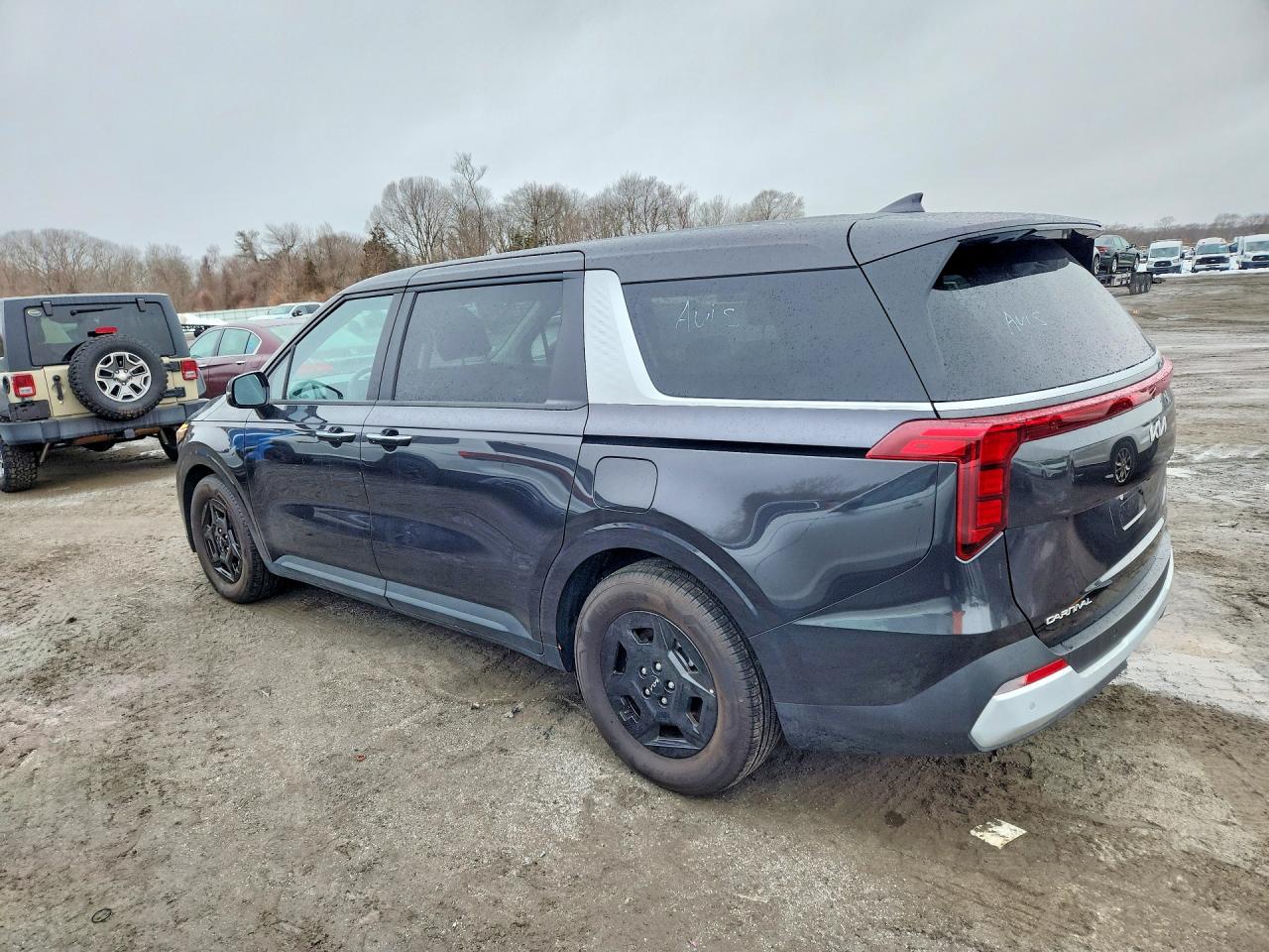 2025 KIA CARNIVAL L