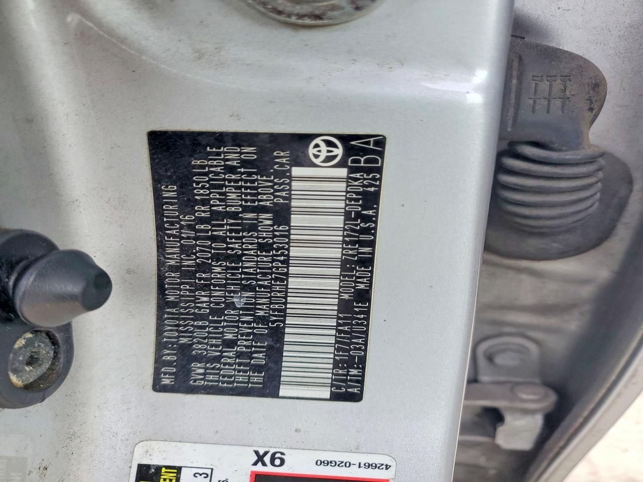 2016 TOYOTA COROLLA