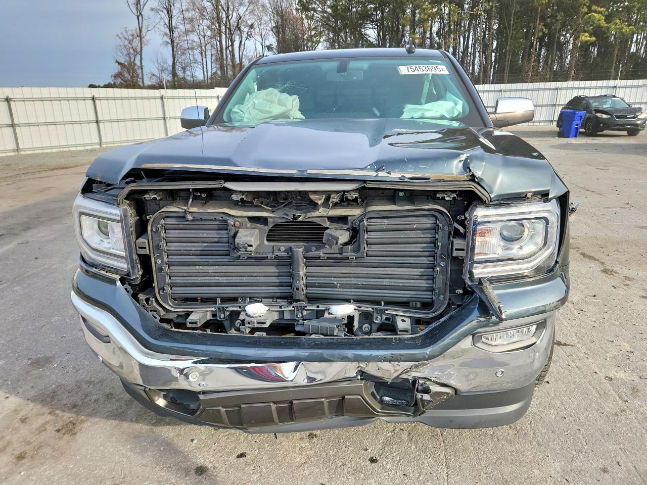 2017 GMC SIERRA