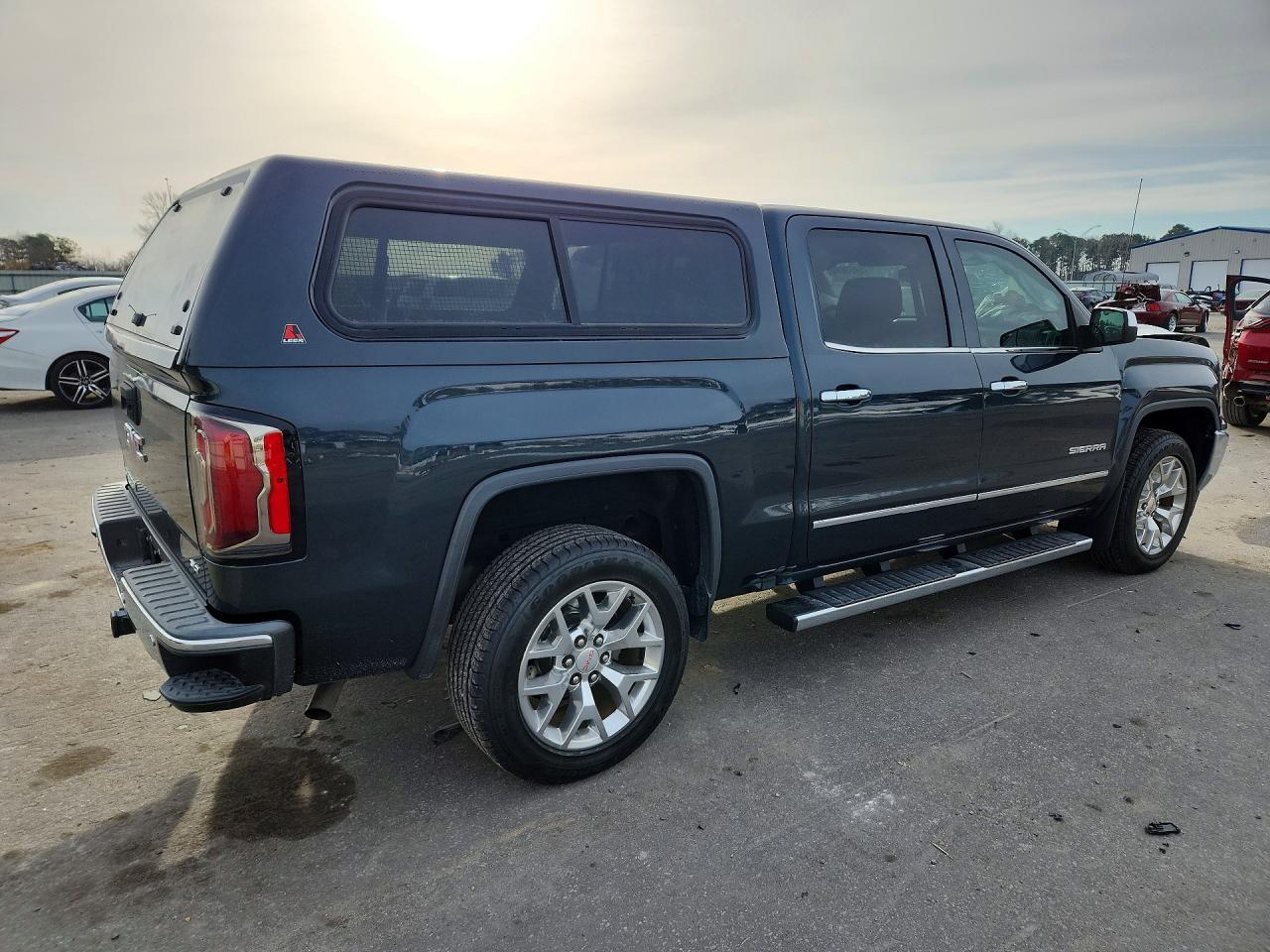 2017 GMC SIERRA