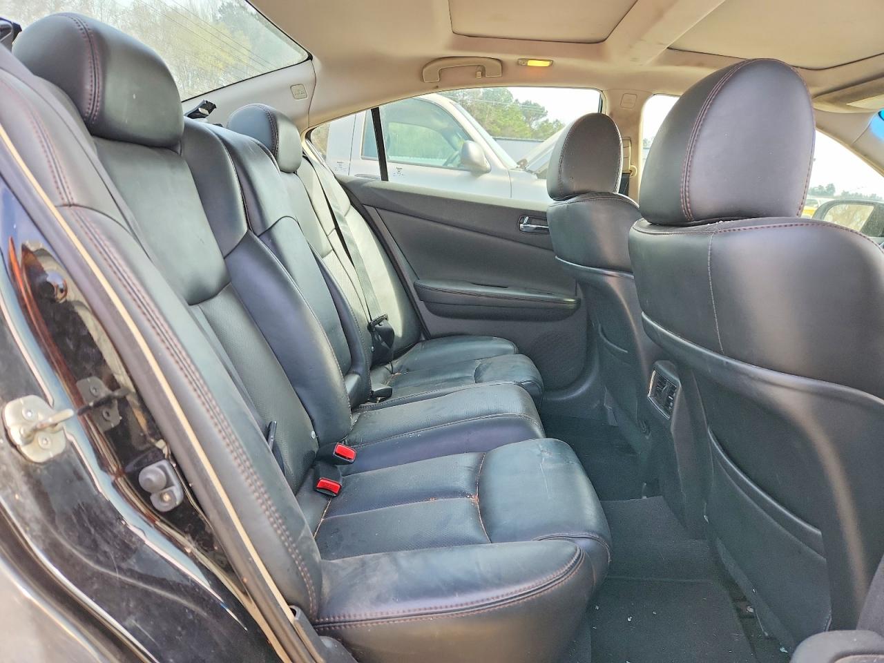 2012 NISSAN MAXIMA
