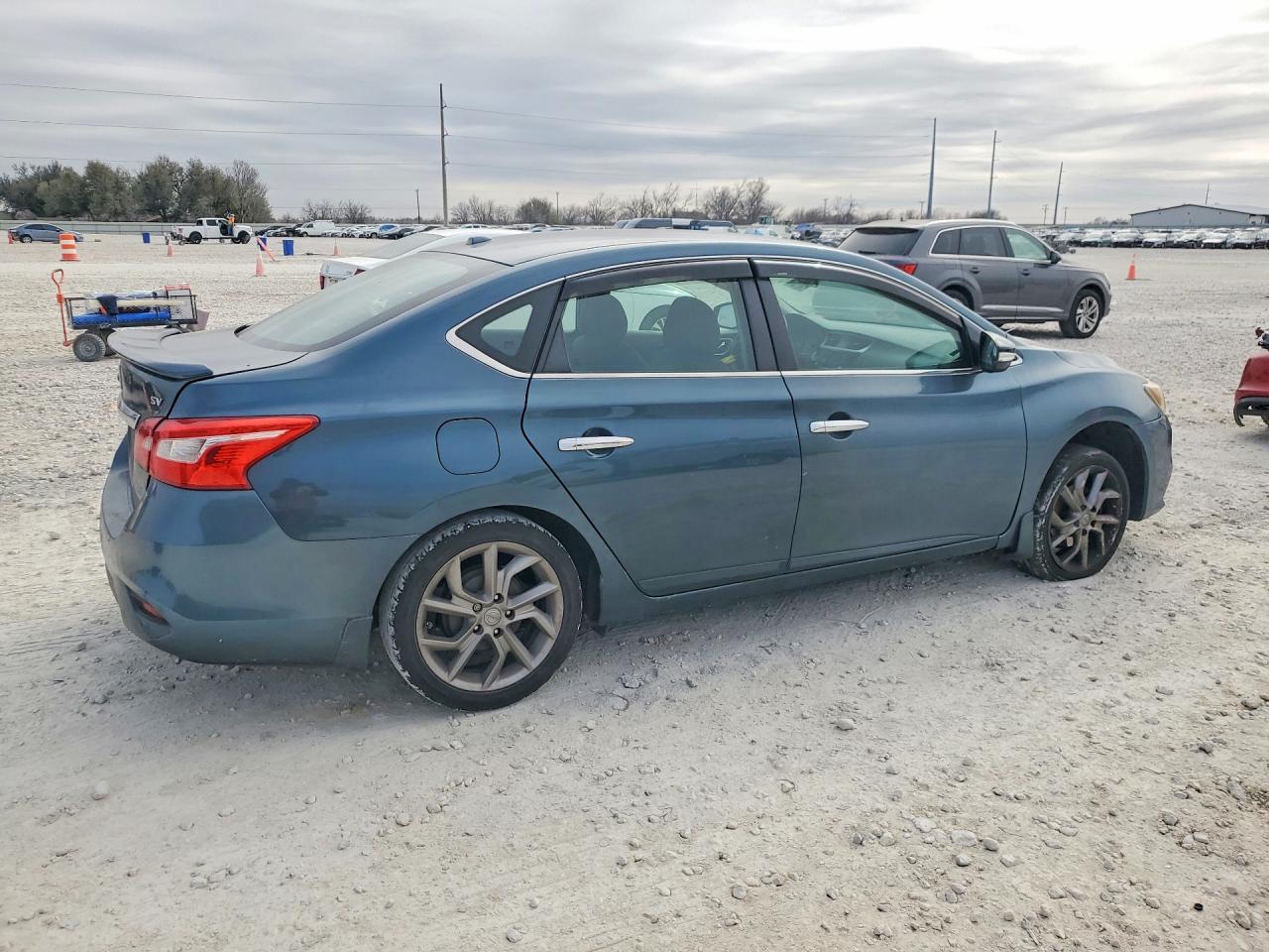 2016 NISSAN SENTRA