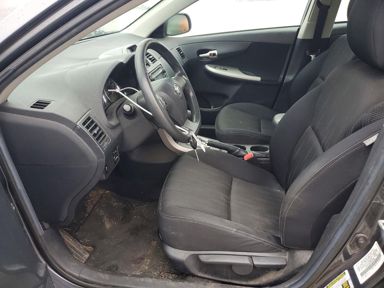 2012 TOYOTA COROLLA