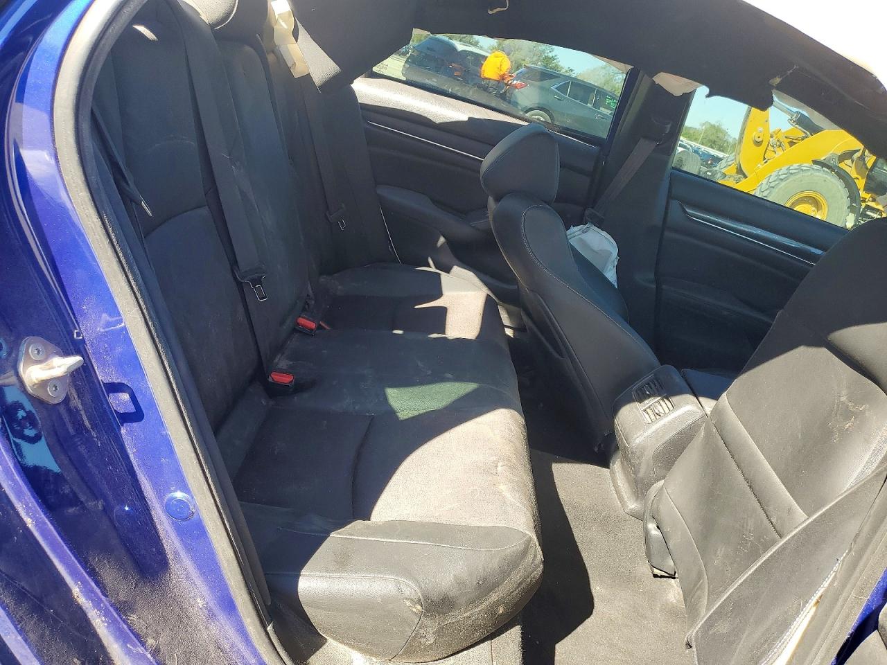 2019 HONDA ACCORD