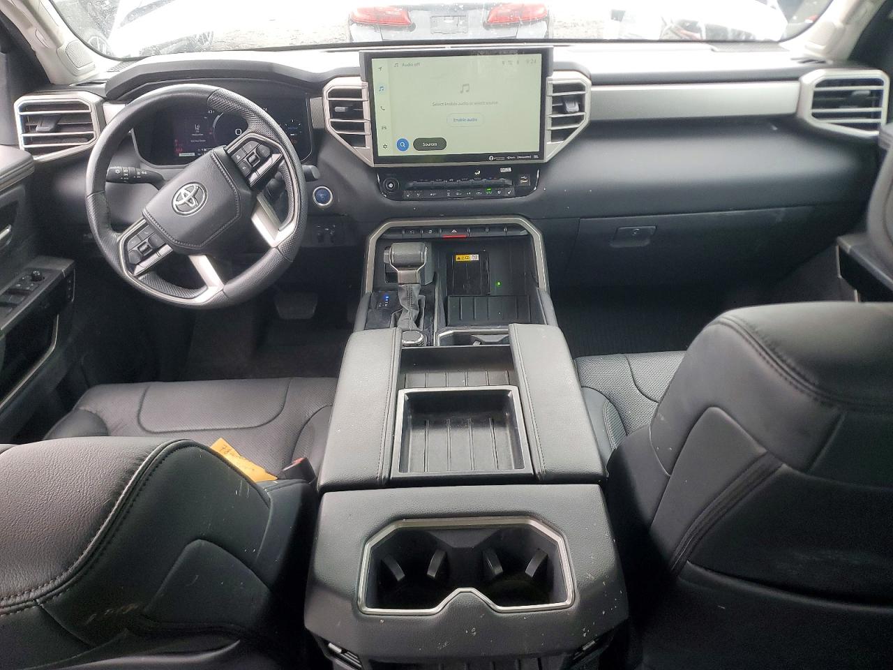 2024 TOYOTA TUNDRA