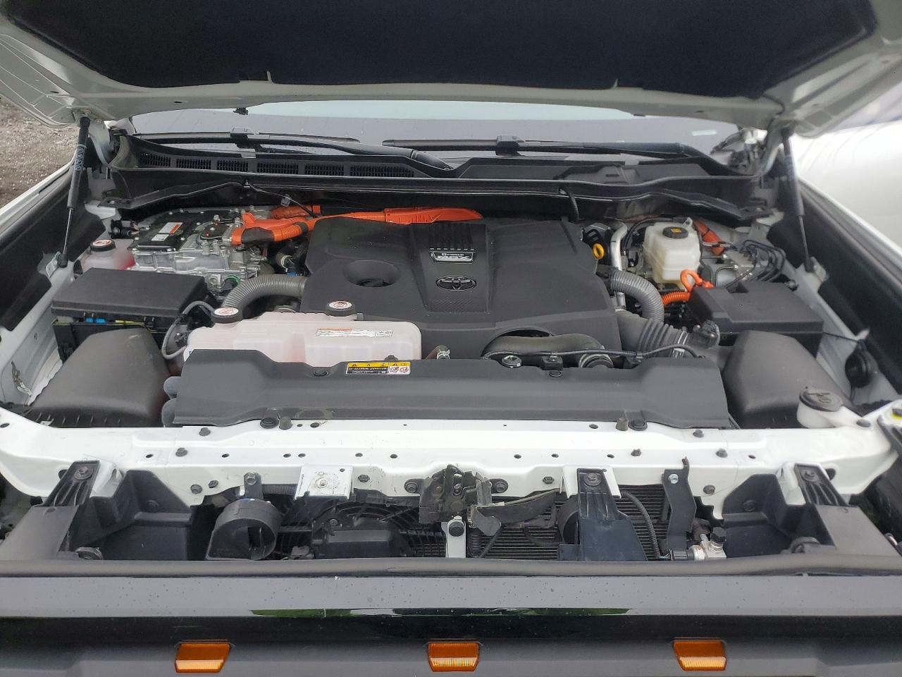 2024 TOYOTA TUNDRA
