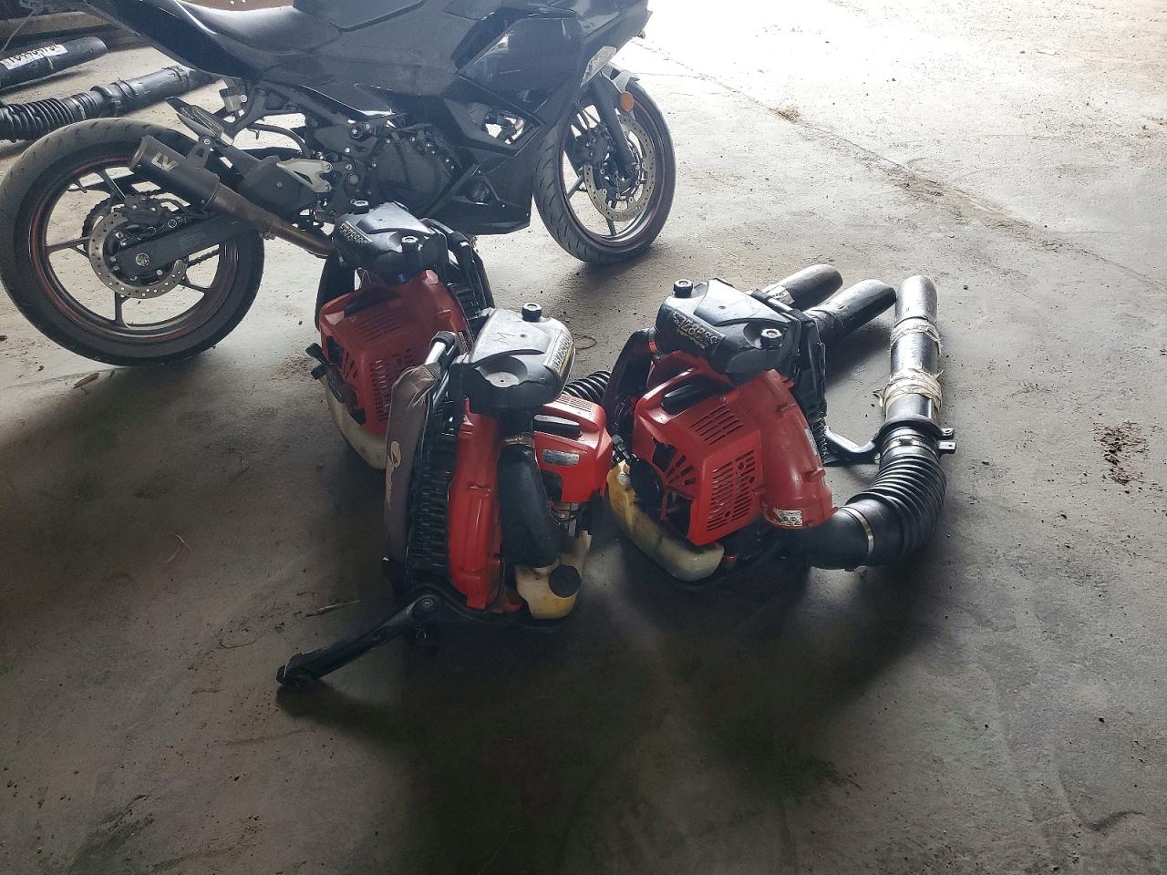 2010 MOWE BLOWER