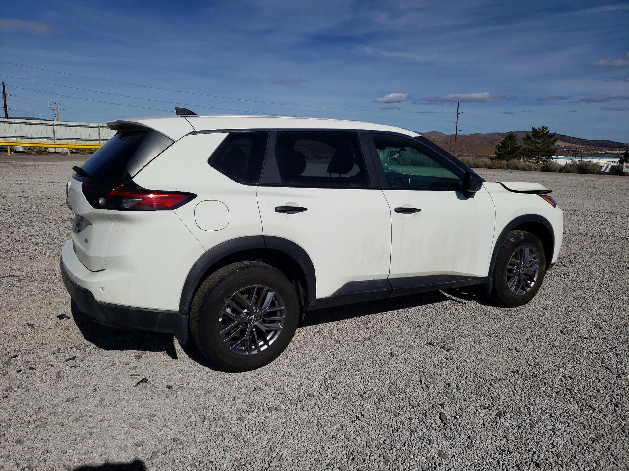 2025 NISSAN ROGUE