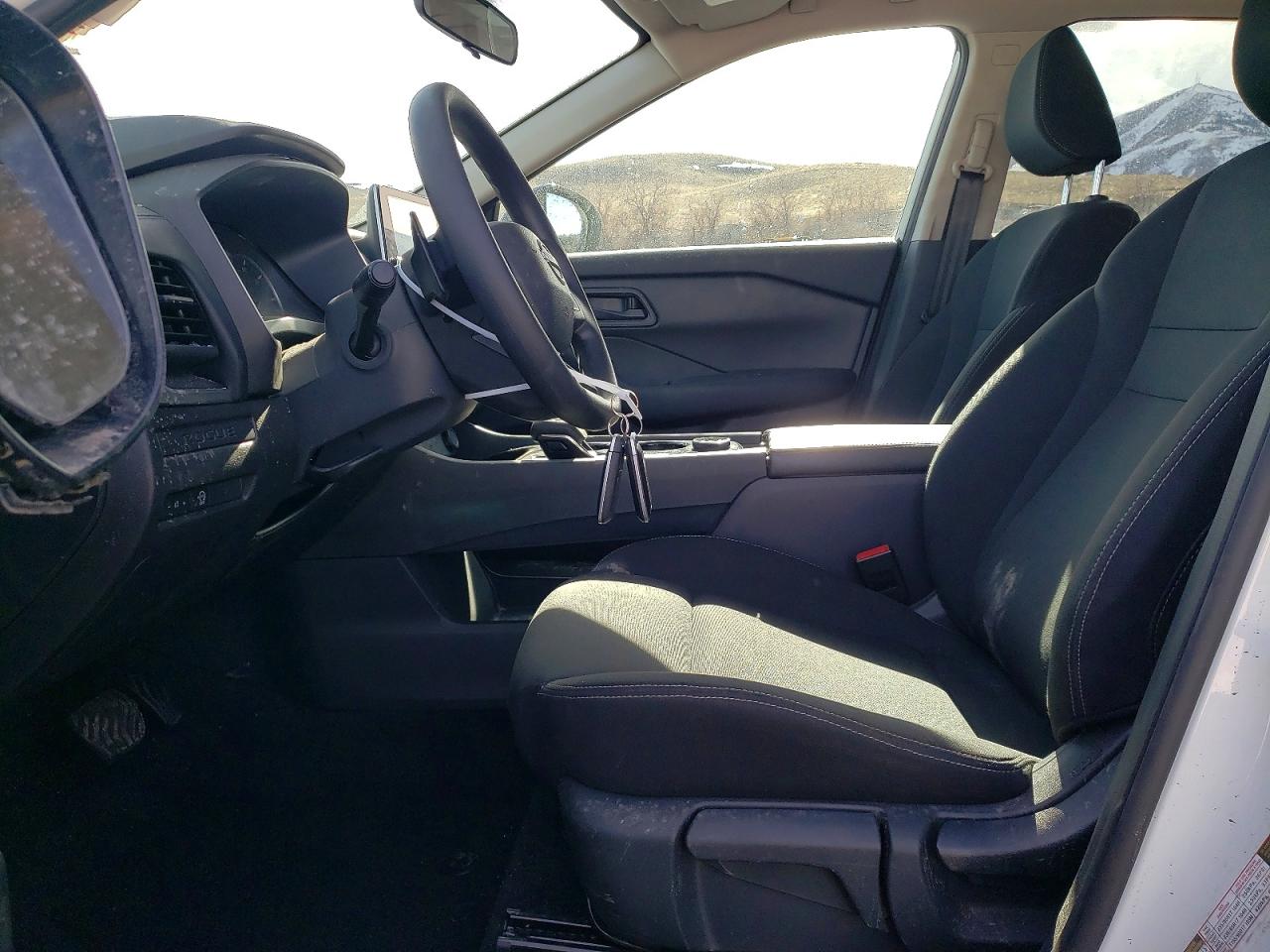2025 NISSAN ROGUE