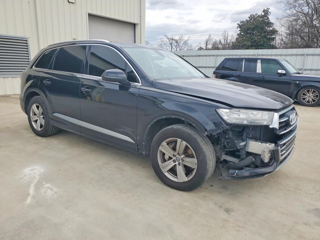 2017 AUDI Q7