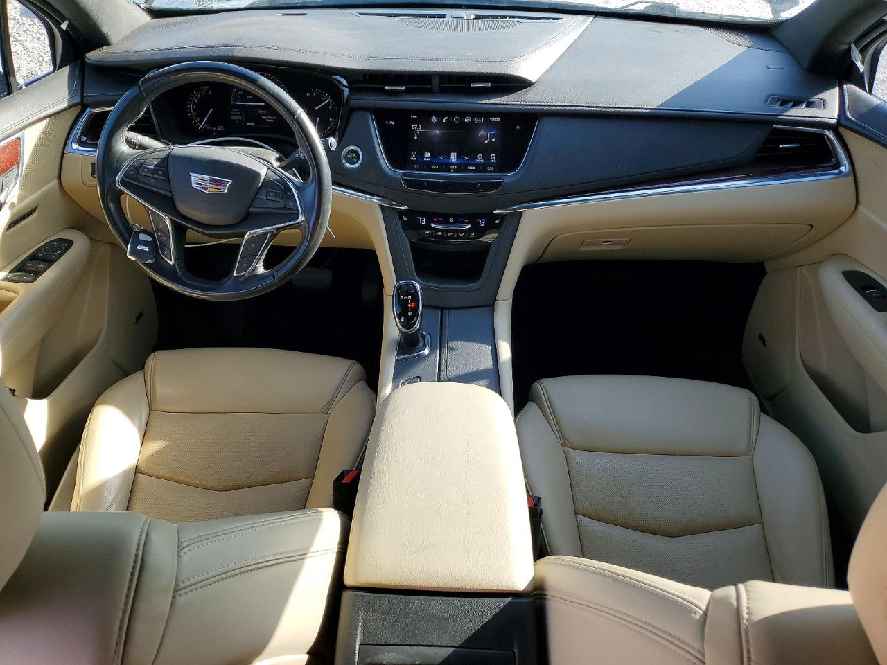 2019 CADILLAC XT5