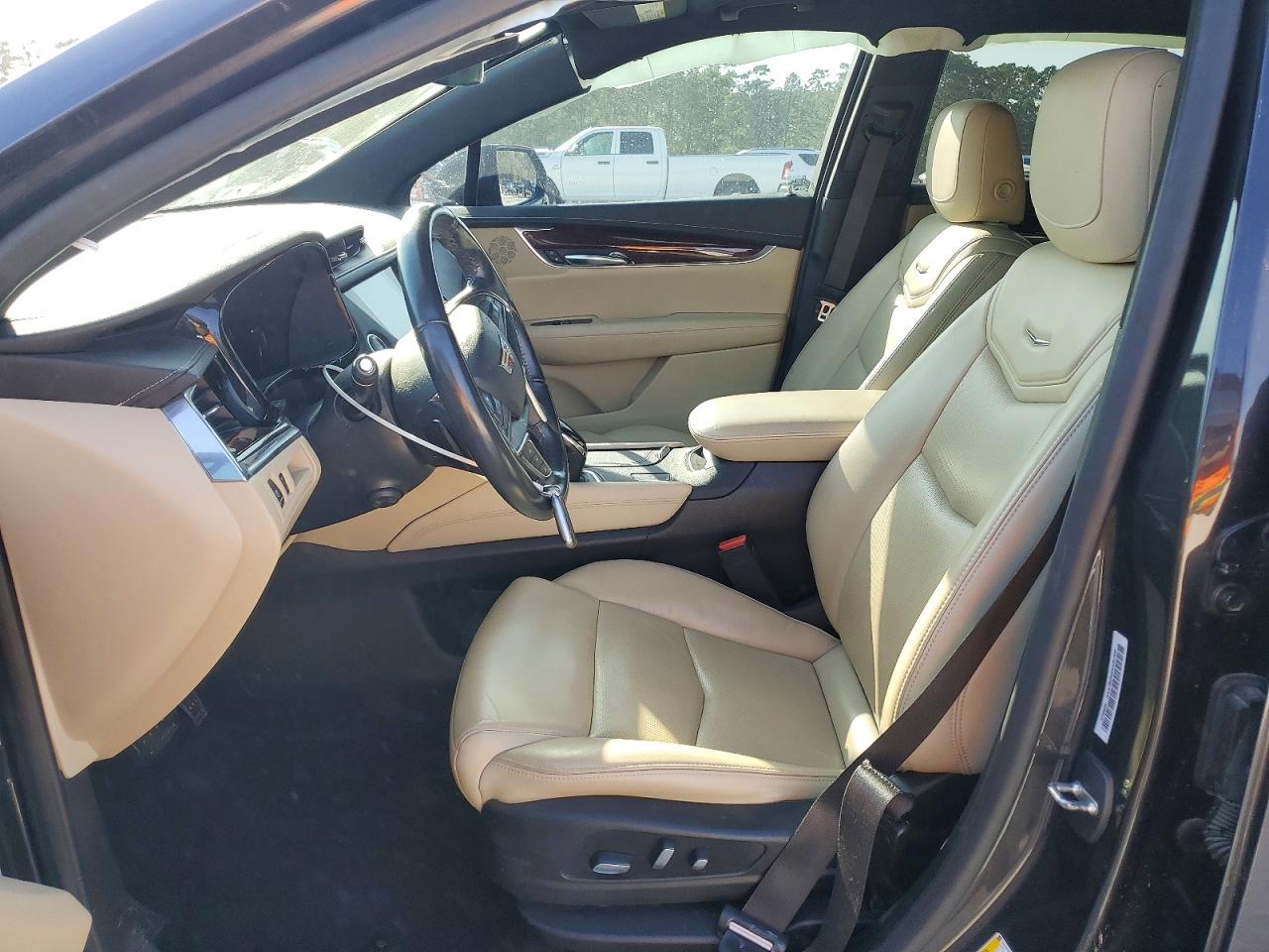 2019 CADILLAC XT5