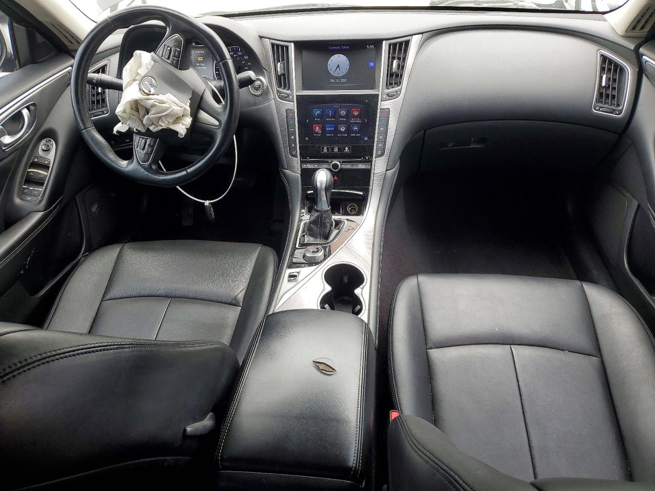 2015 INFINITI Q50