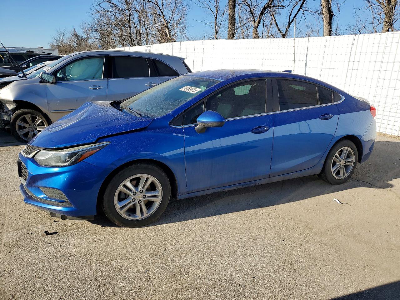 2016 CHEVROLET CRUZE