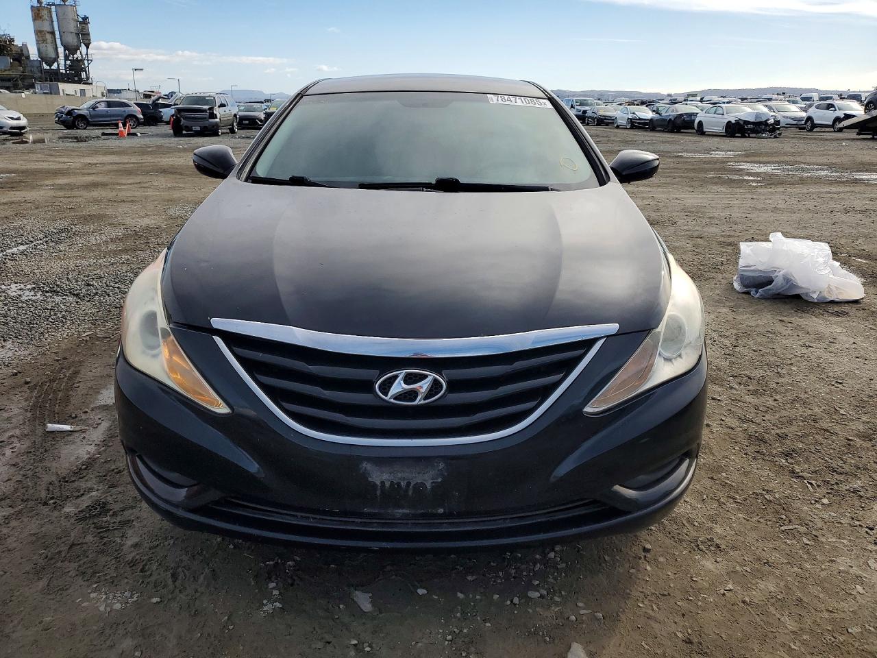 2013 HYUNDAI SONATA
