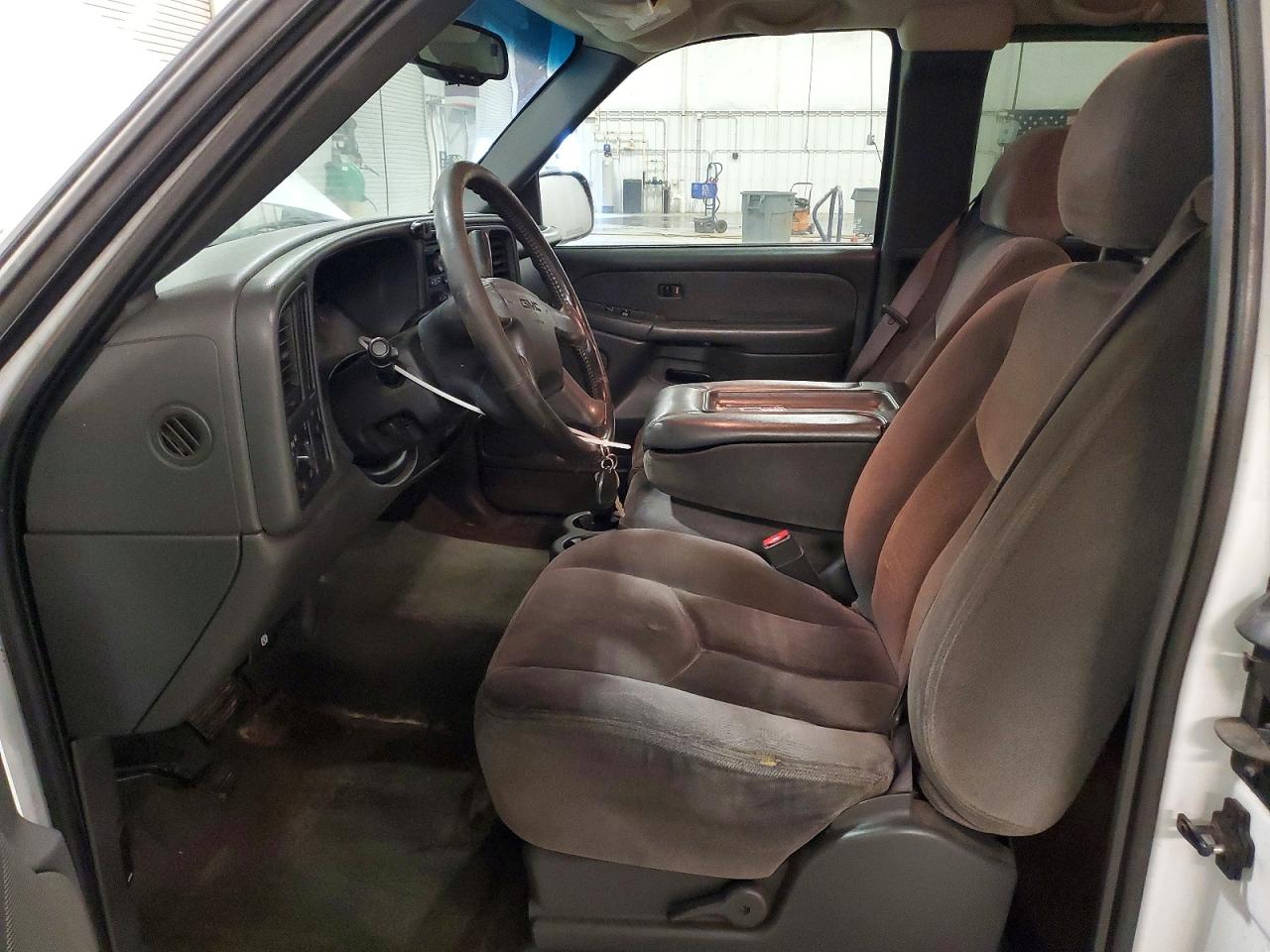 2003 GMC SIERRA