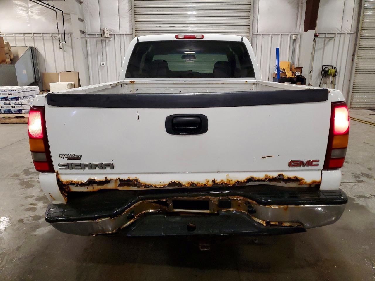 2003 GMC SIERRA