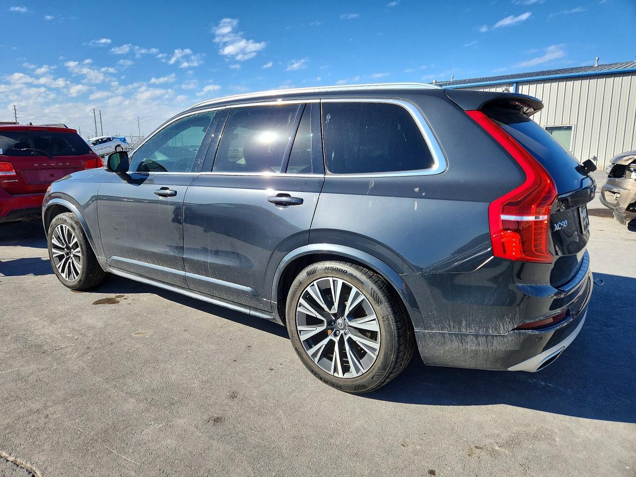 2021 VOLVO XC90