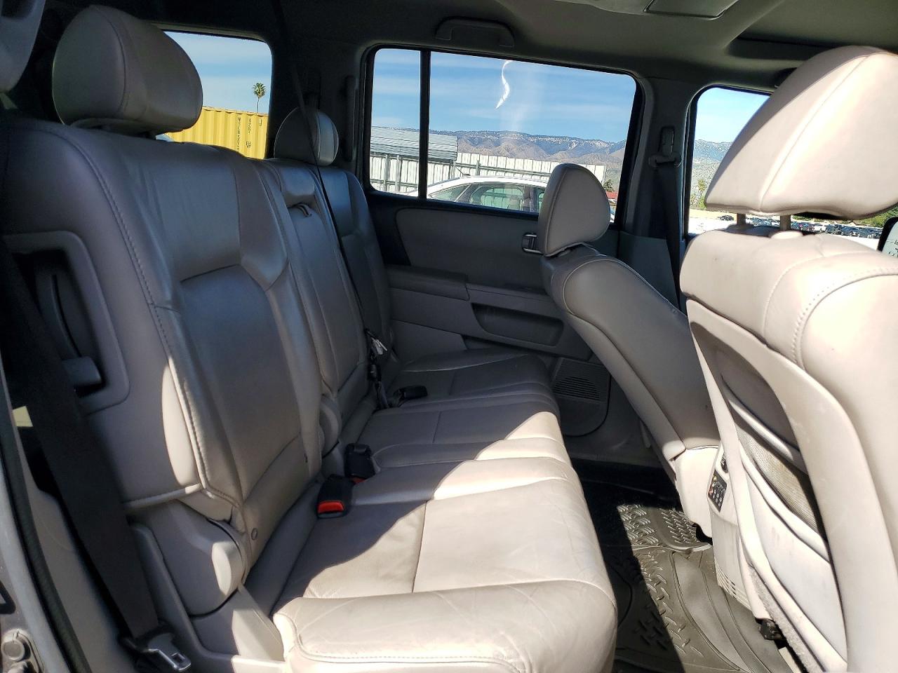 2011 HONDA PILOT