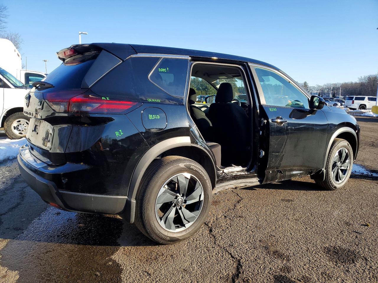 2024 NISSAN ROGUE