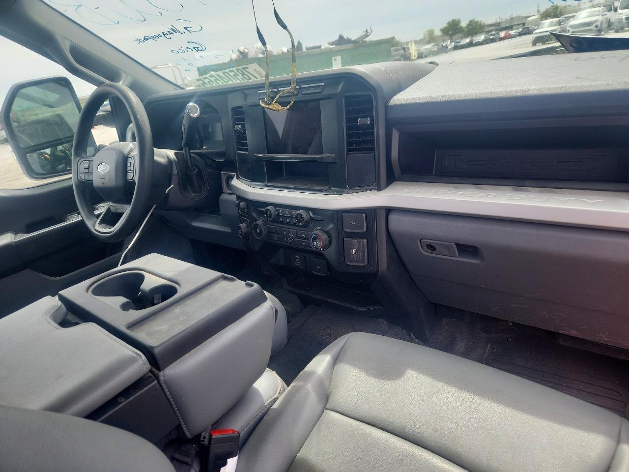 2023 FORD F250