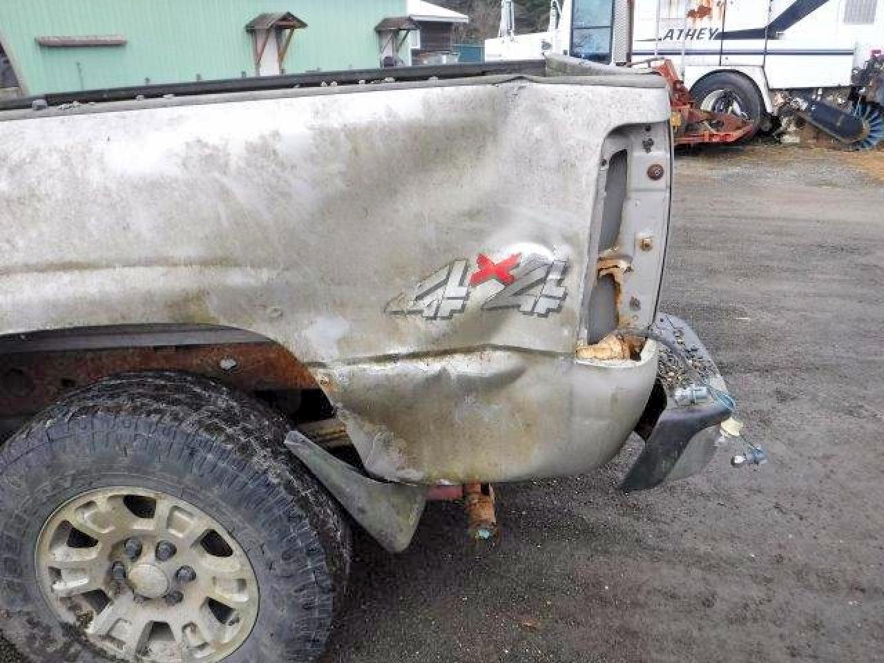 2006 GMC SIERRA