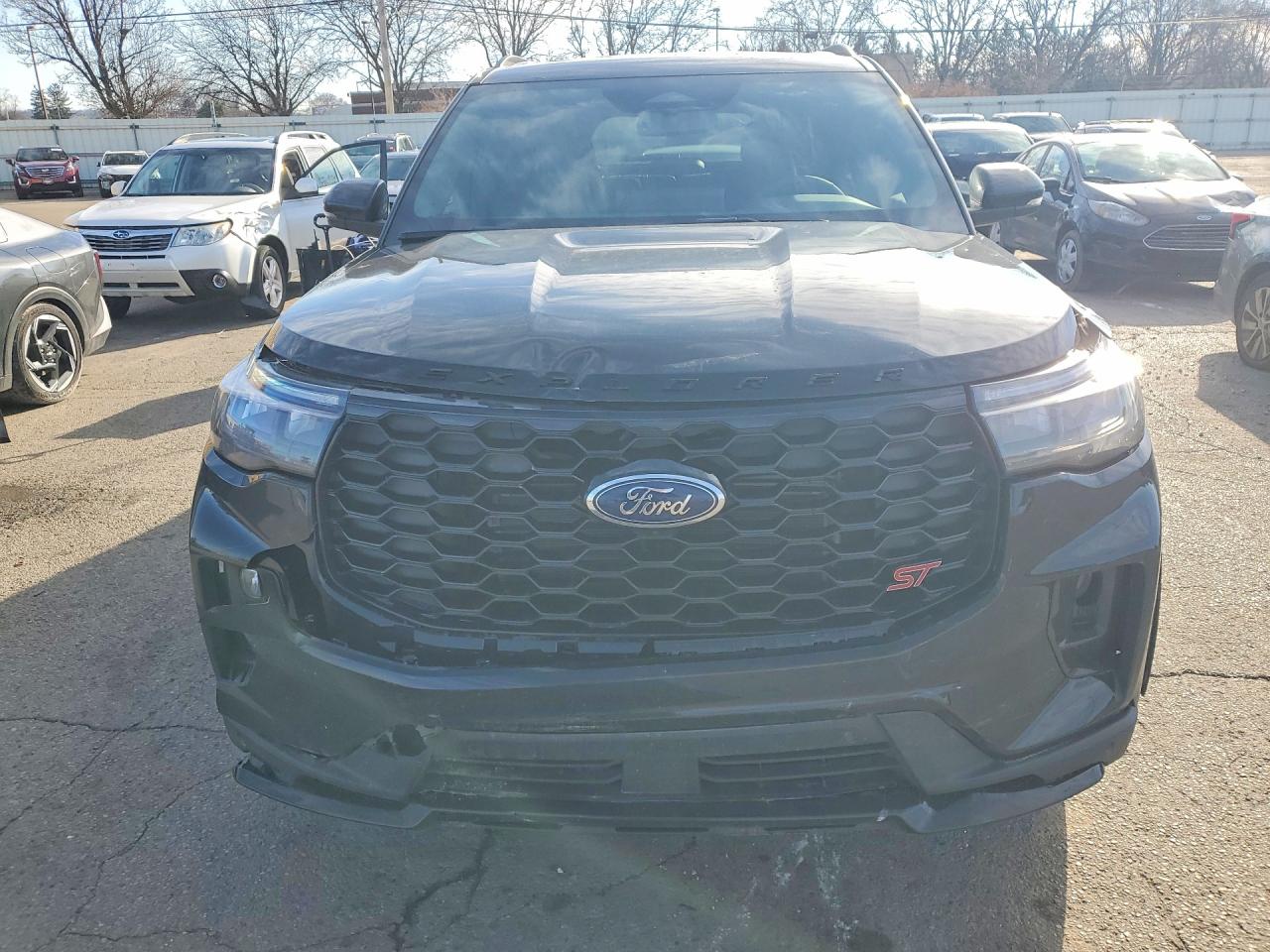 2025 FORD EXPLORER