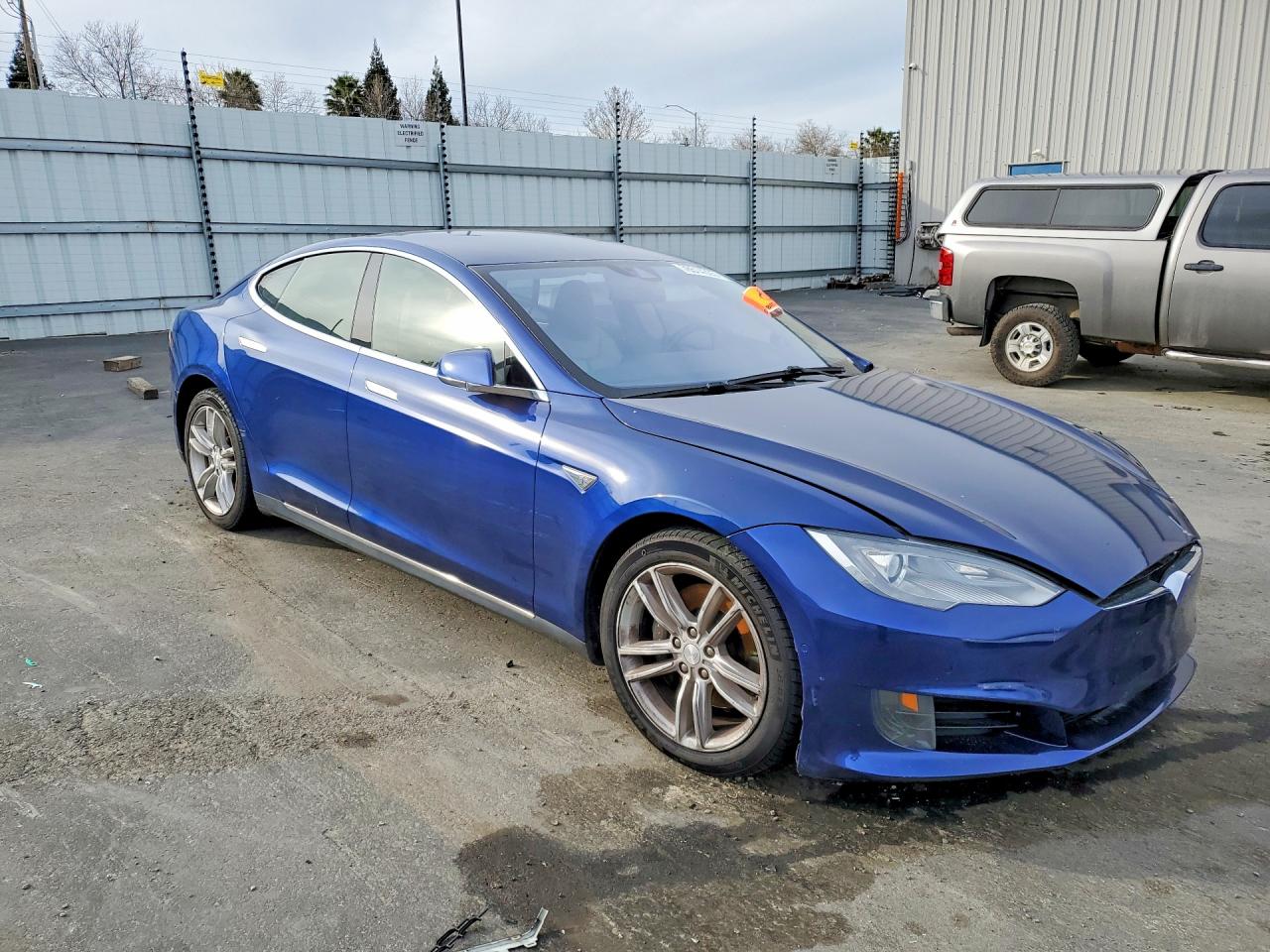 2015 TESLA MODEL S