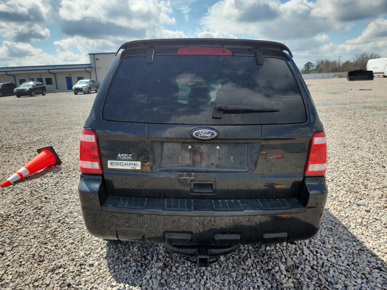 2011 FORD ESCAPE XLT