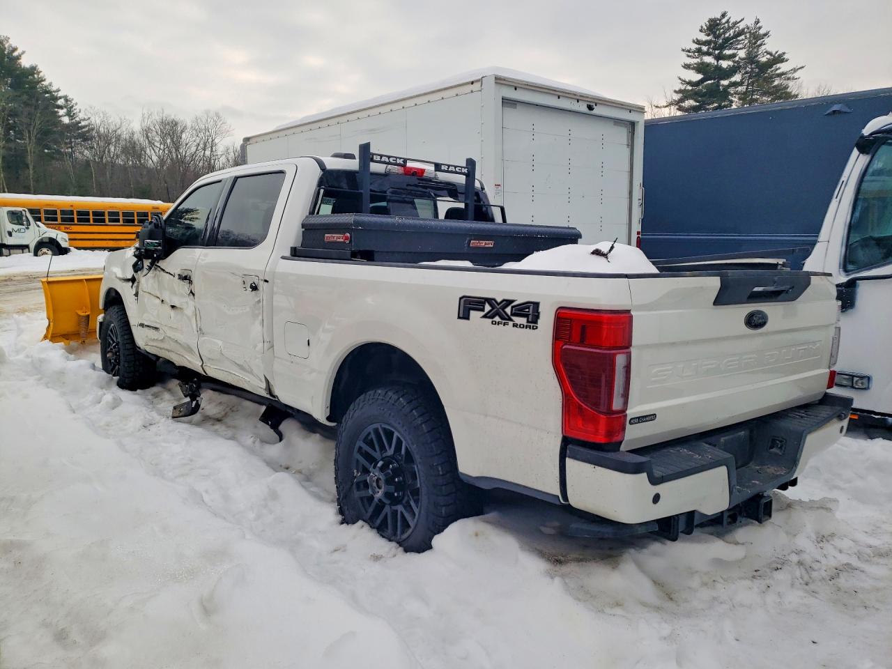 2022 FORD F350