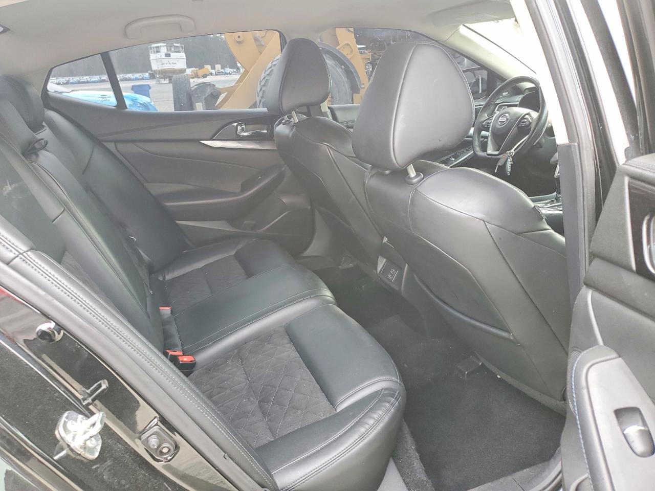 2018 NISSAN MAXIMA
