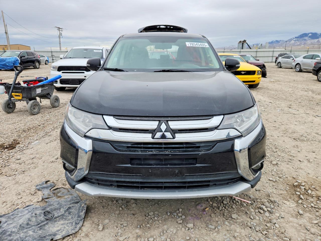 2018 MITSUBISHI OUTLANDER