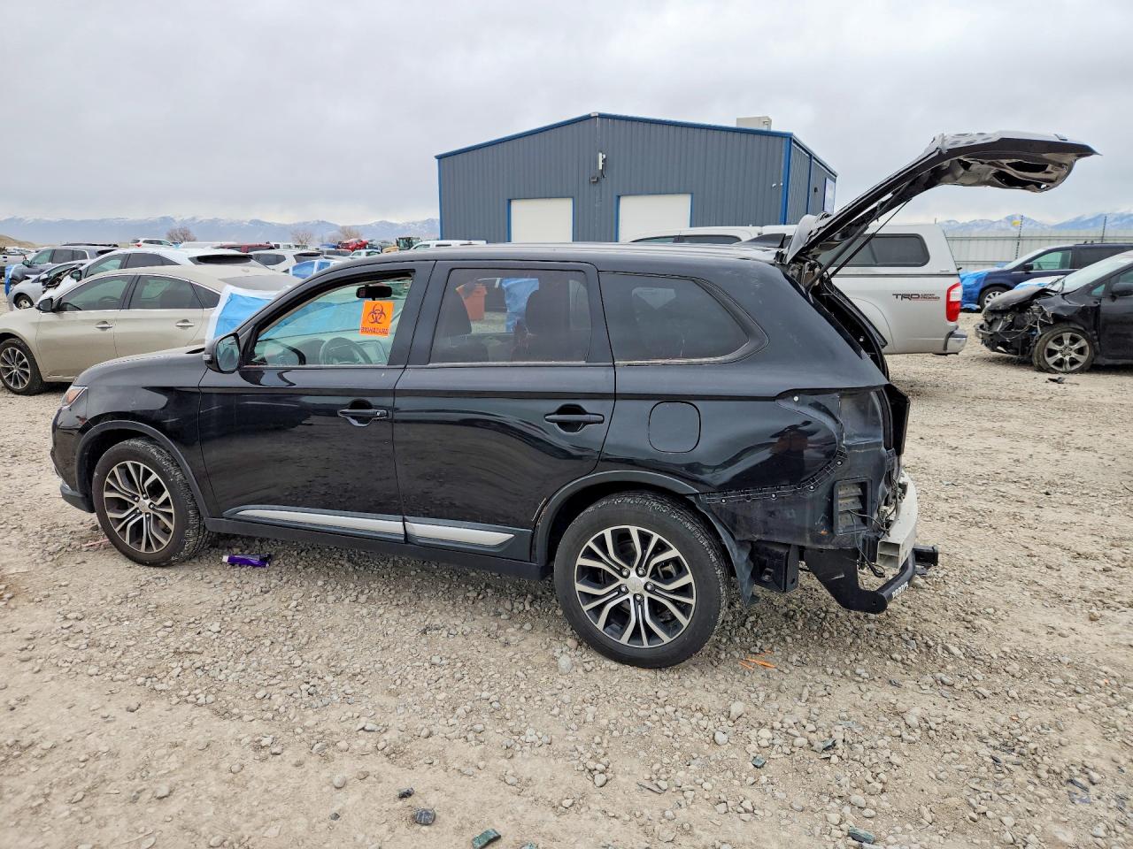 2018 MITSUBISHI OUTLANDER