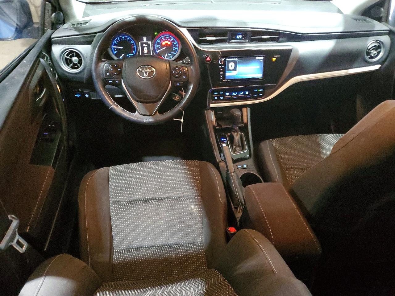 2018 TOYOTA COROLLA