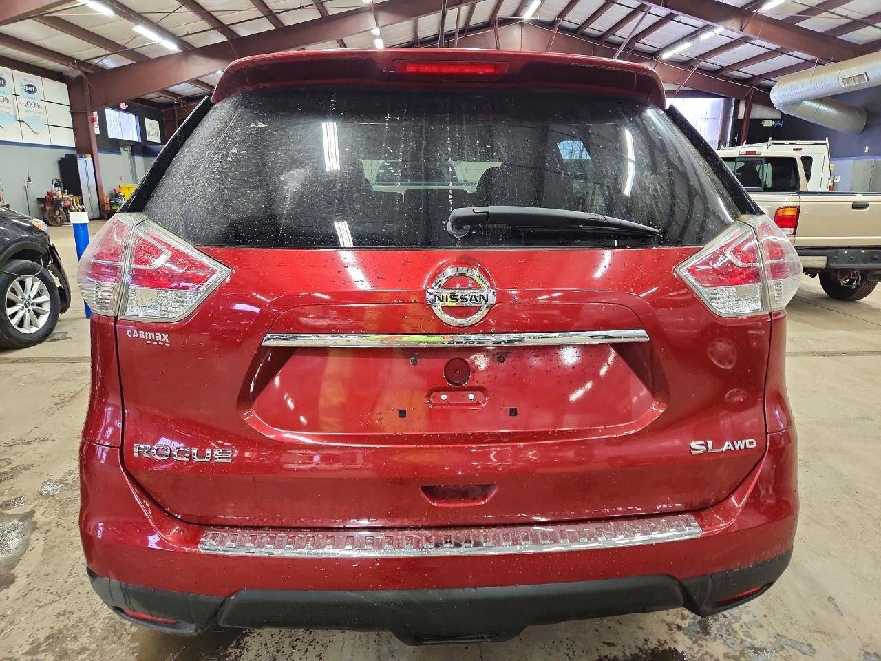 2016 NISSAN ROGUE