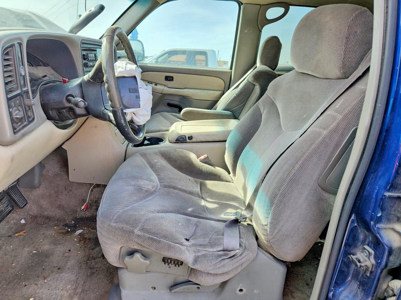 2002 GMC YUKON