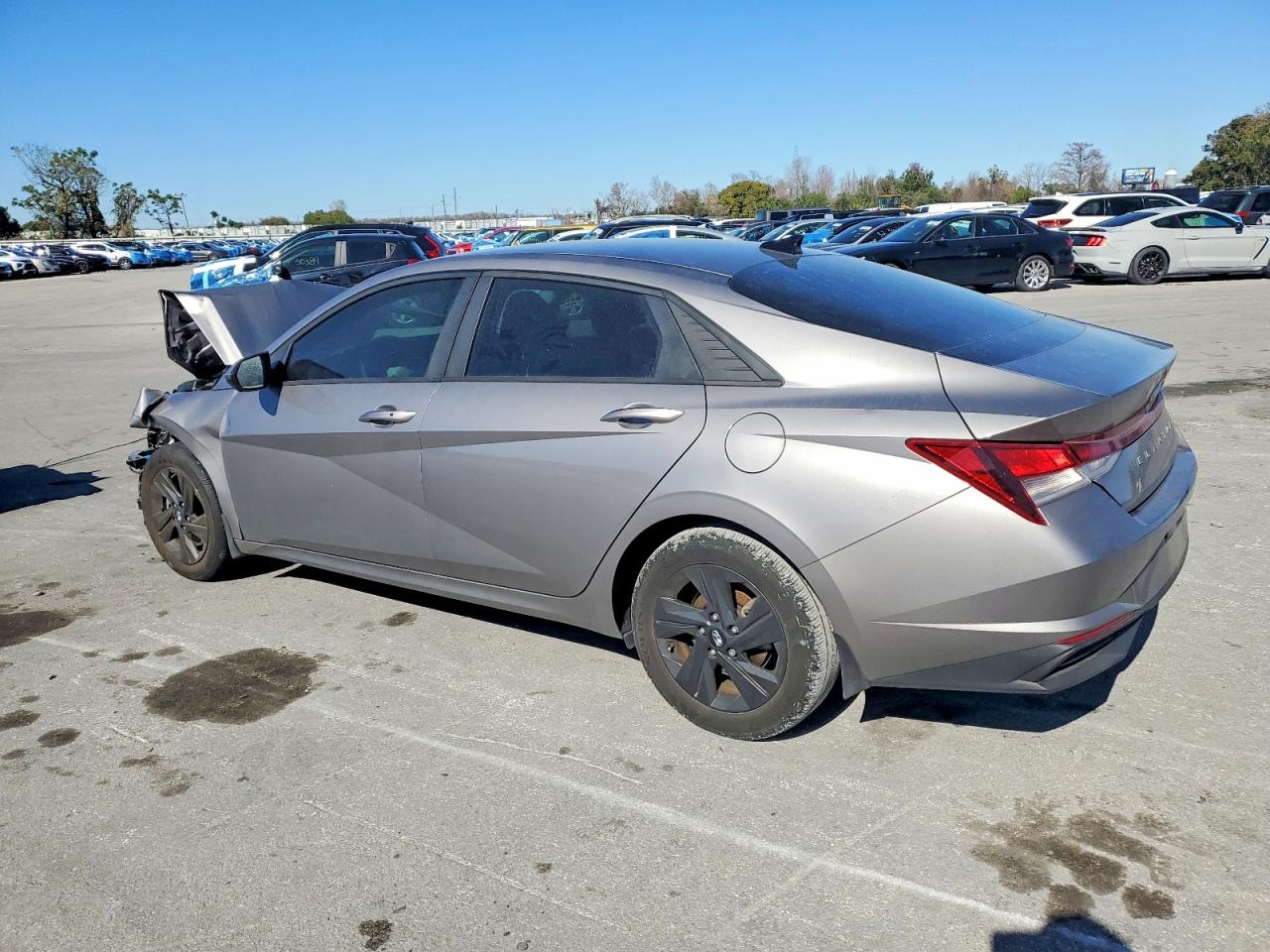 2023 HYUNDAI ELANTRA