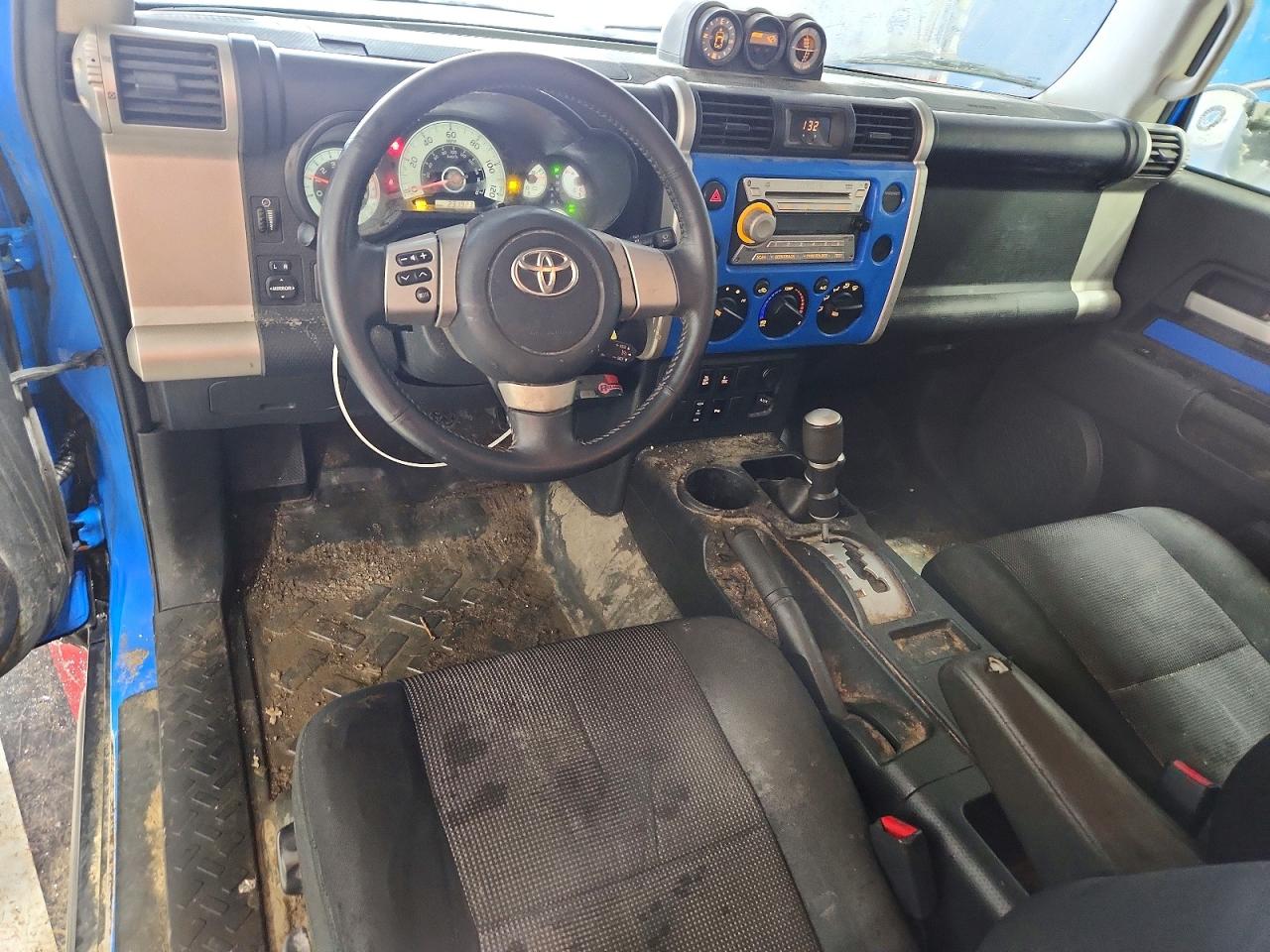2007 TOYOTA FJ CRUISER