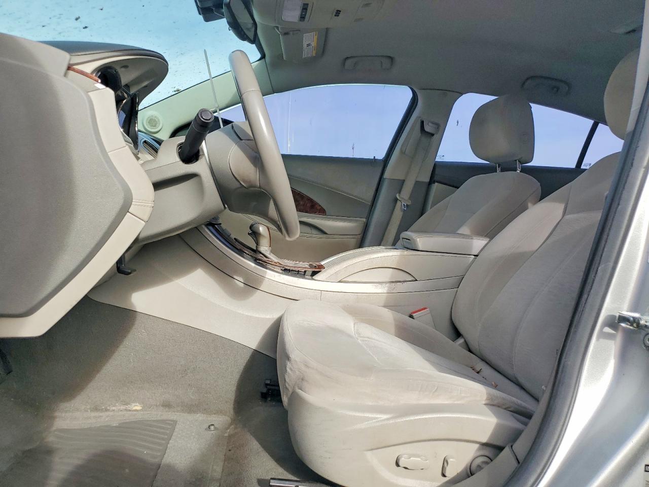 2010 BUICK LACROSSE