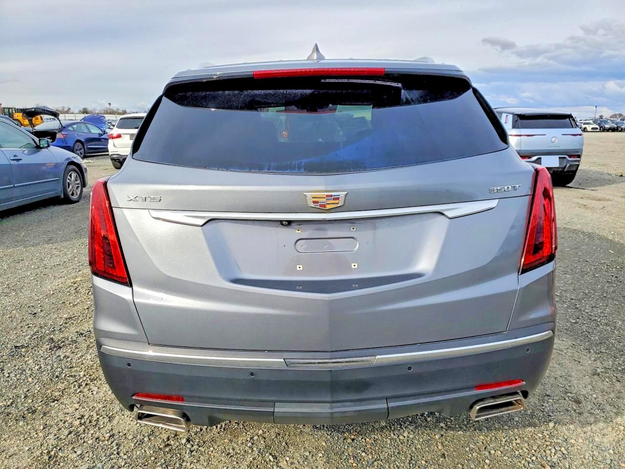 2020 CADILLAC XT5