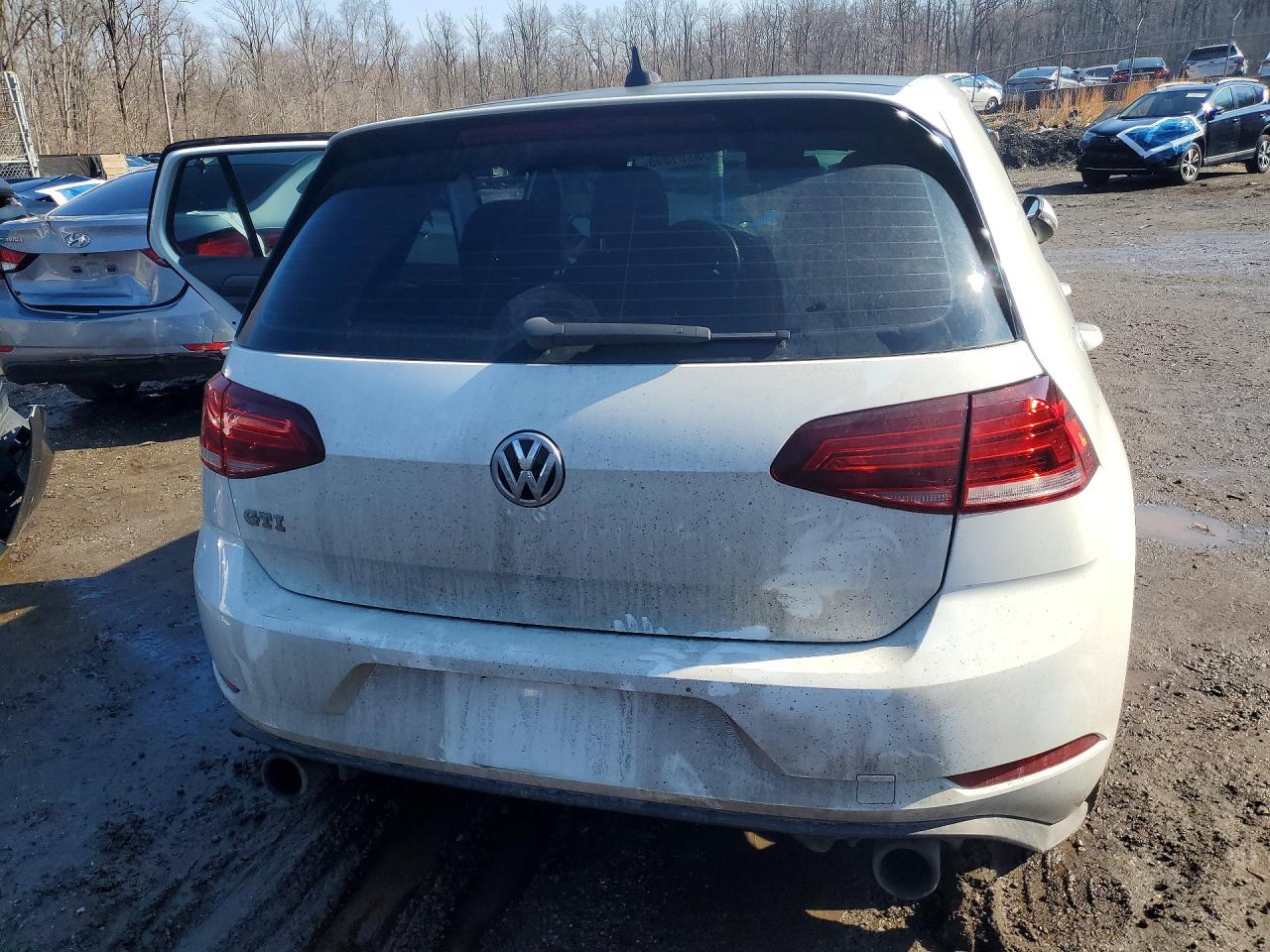 2018 VOLKSWAGEN GTI