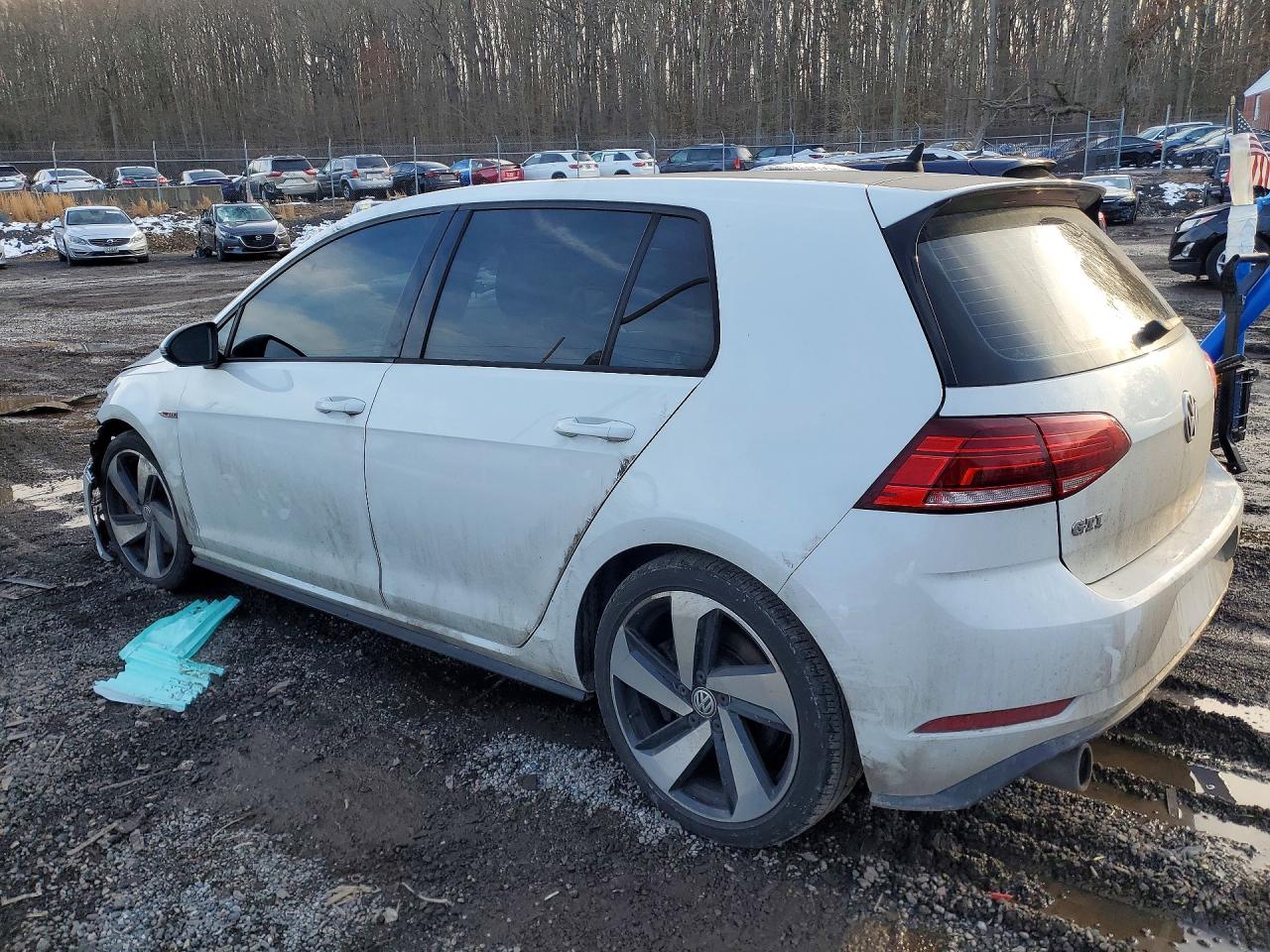 2018 VOLKSWAGEN GTI